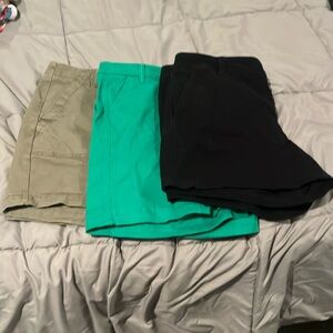 Shorts bundle. Green, black & brown. Sz 14 Crown & ivy, banana republic, A.N.A